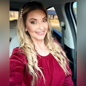 Meet your Posher, Cassie